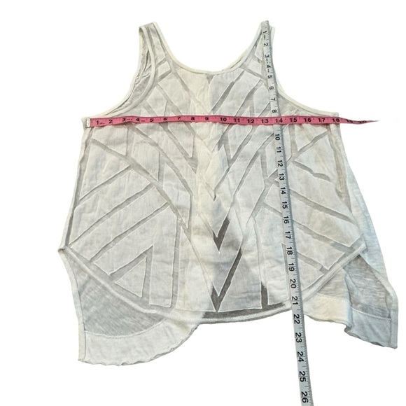 Free people asymmetric tank top sheer pattern Top with flaw Medium - Picture 5 of 7